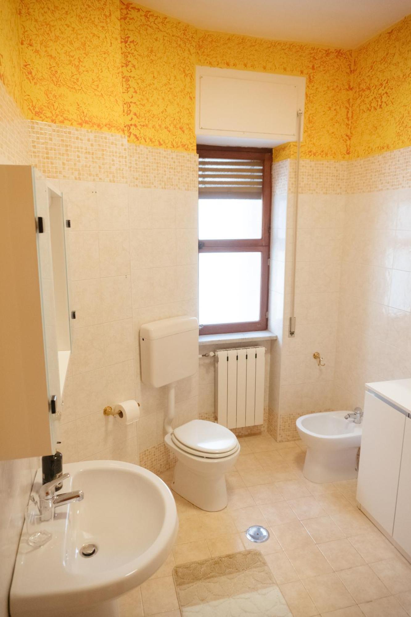 Domus Aurea Relax Room Salerno Esterno foto
